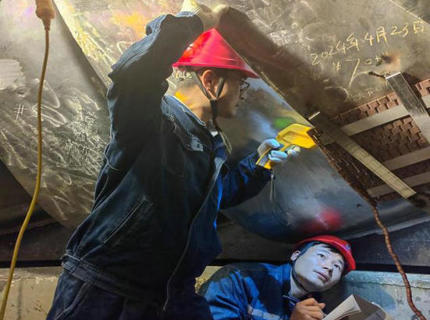 【致敬劳动者】挺膺担任 勇挑沉担 让责任与坚守在检建一线闪灼