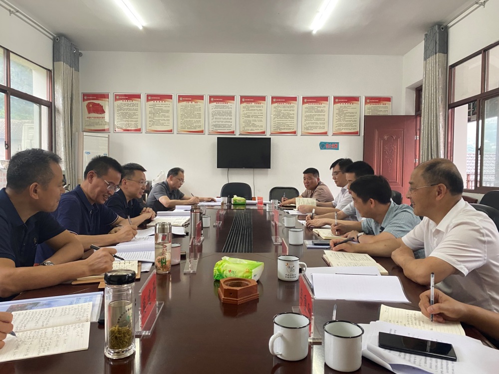 2c566071f3604ea0925e6778581eb382