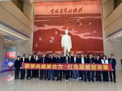 jcjc5500公海贵宾会公司与国检集团华中公司发展联学联建主题党日活动